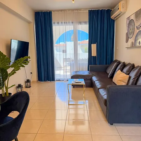 Apartman 2-bedroom With Pool Paphos
