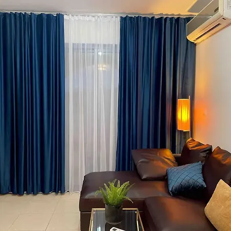 Daire 2-bedroom With Pool