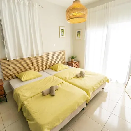 2-bedroom With Pool Apartament